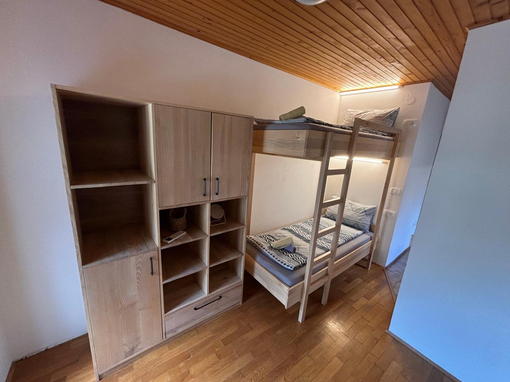 Hisa Patricija Apartment Soca Luaran gambar